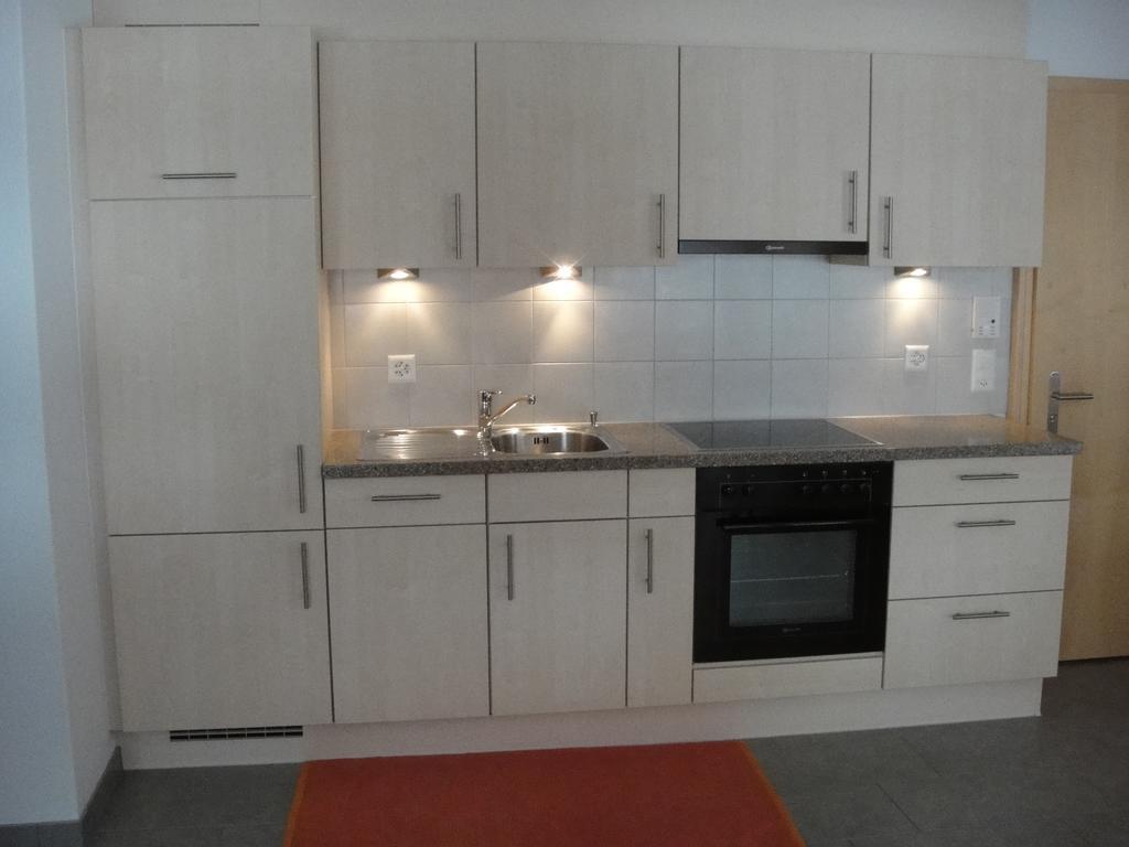 Haus Alpenstern Apartman Saas-Grund Szoba fotó