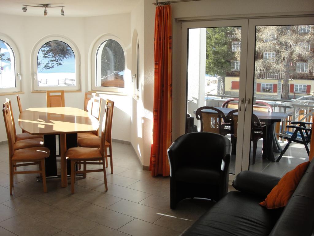 Haus Alpenstern Apartman Saas-Grund Szoba fotó