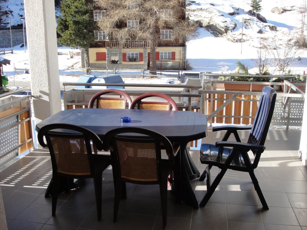 Haus Alpenstern Apartman Saas-Grund Szoba fotó