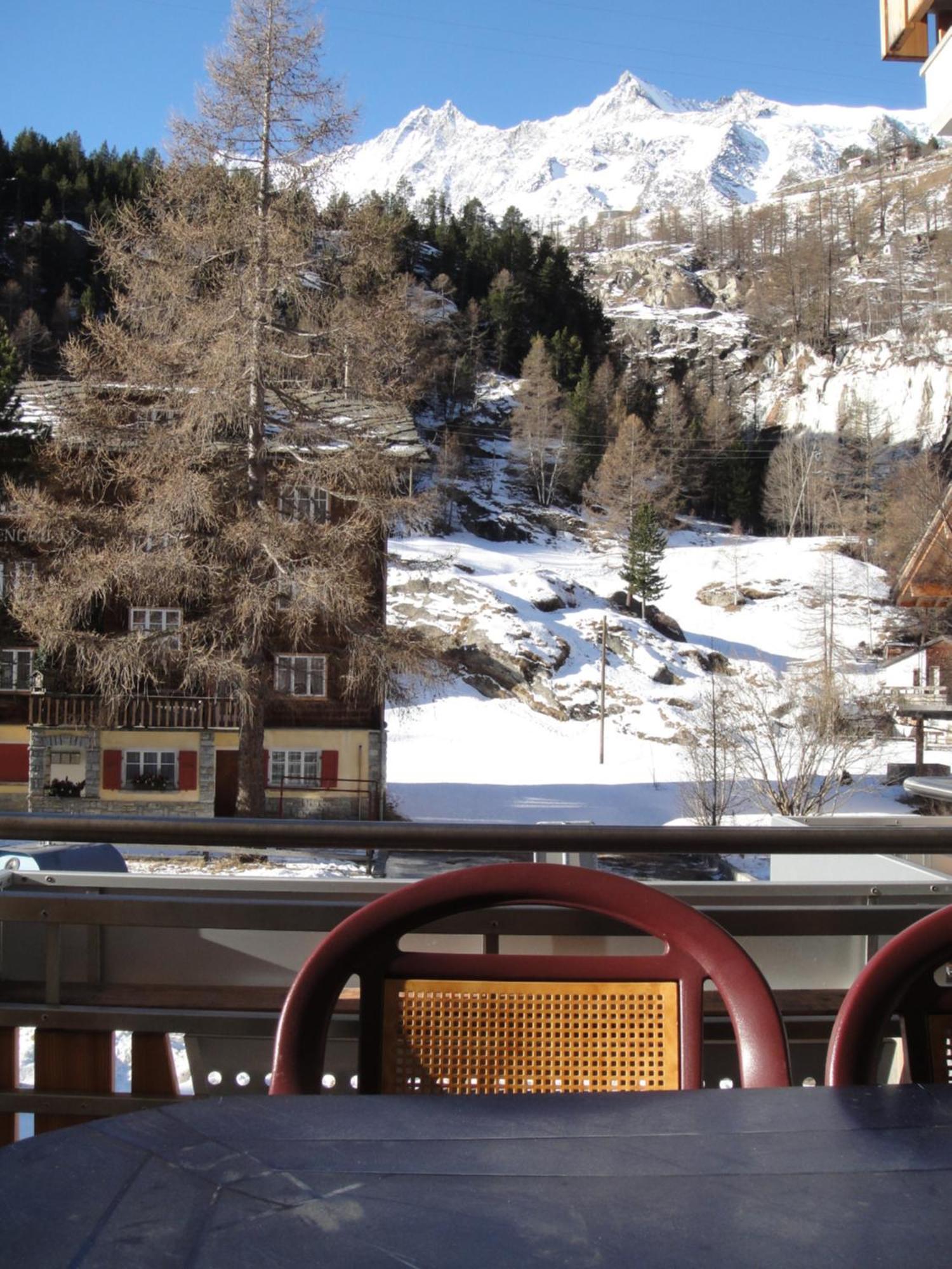 Haus Alpenstern Apartman Saas-Grund Szoba fotó