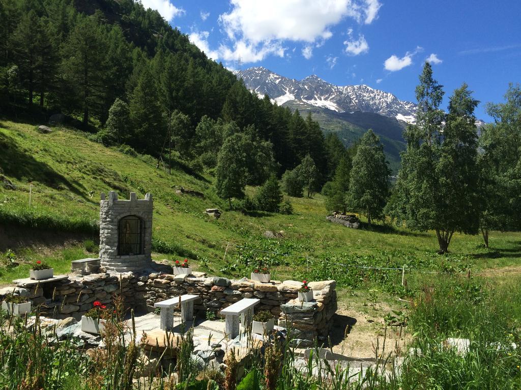 Haus Alpenstern Apartman Saas-Grund Kültér fotó